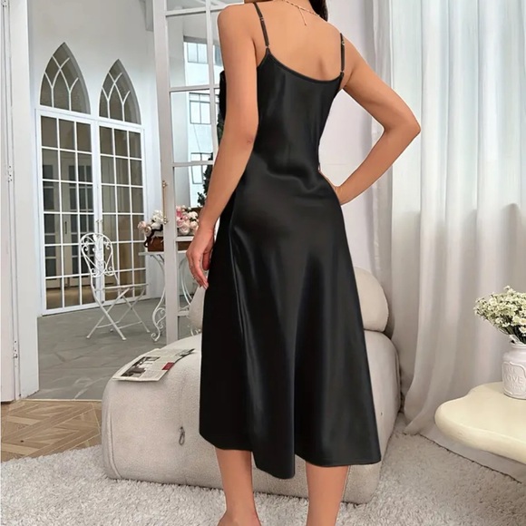 Sleek Midnight Satin Slip Dress - Picture 3 of 4